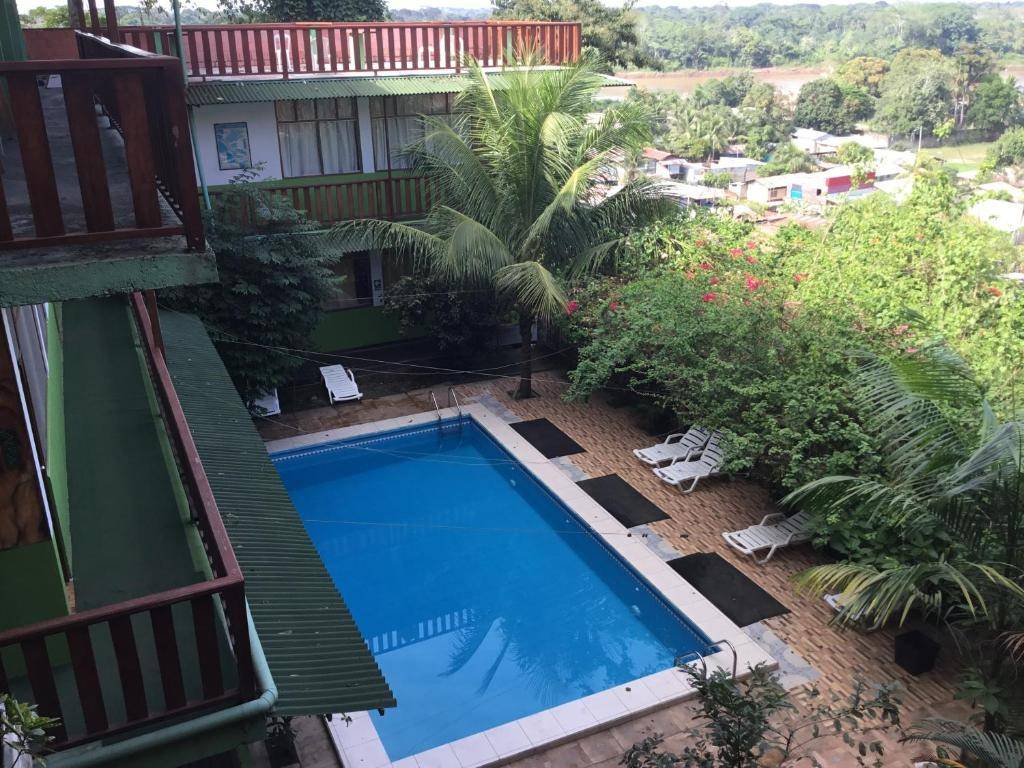 Tambopata Hostel Swimming Pool